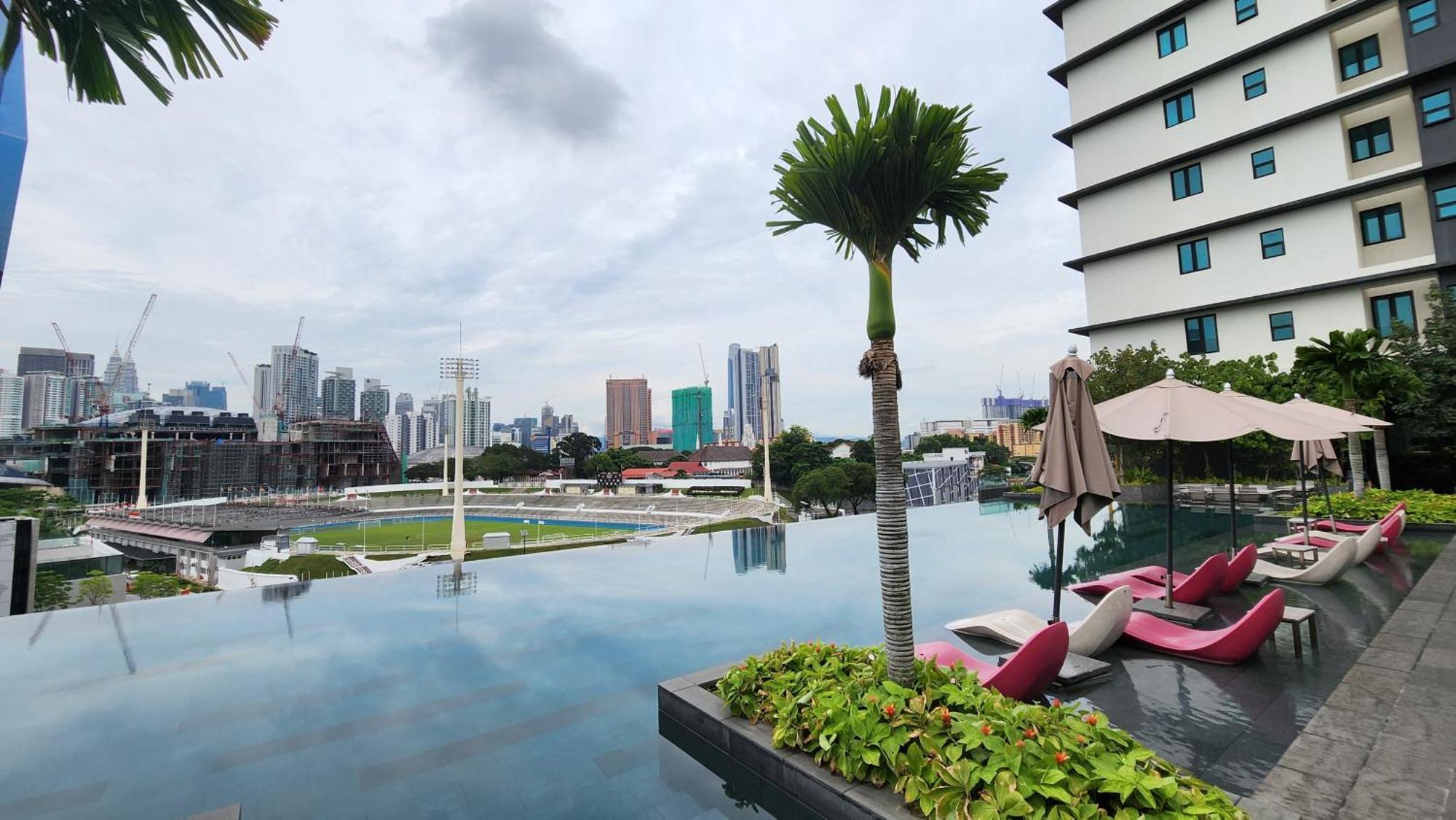 Apartment Opus Residences By Infini